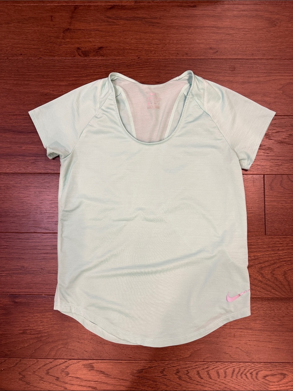 Nike Mint Green Scoop-Neck Short Sleeve Tee Size XS - C31-075